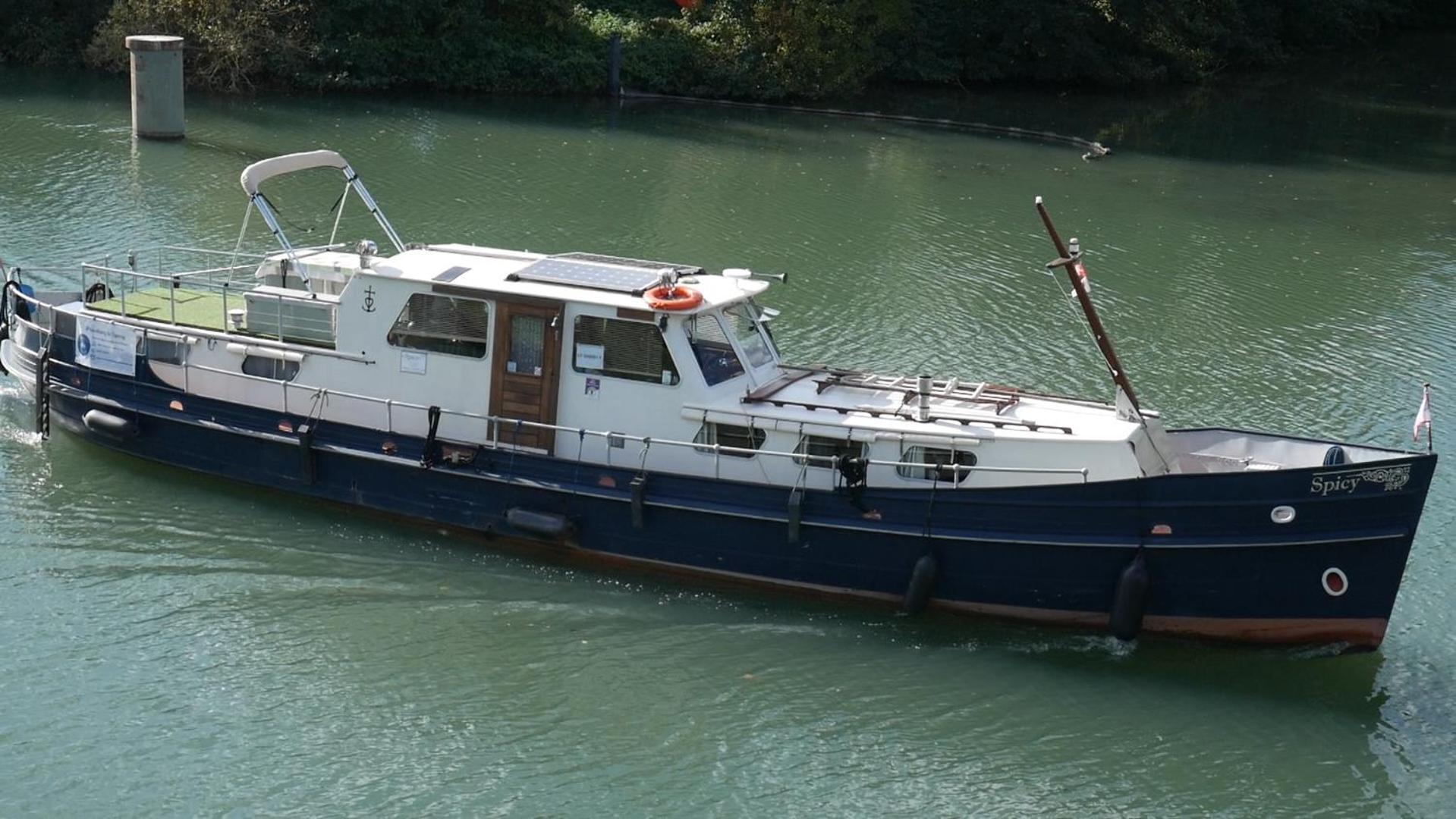 Spicy - Sejour Insolite Sur La Marne Meaux Kültér fotó